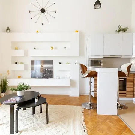 Apartment Bright Design Riverside By Nw