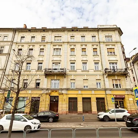 Bright Design Riverside By Nw 부다페스트